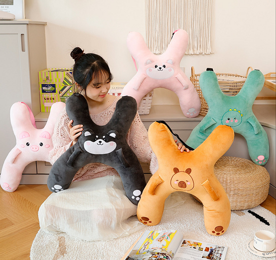 Christmas gift for kids-Kids Travel Pillow, Ergonomic Plush Support for Car Rides, Comfortable Sleep Companion for Children(brown Capibala)