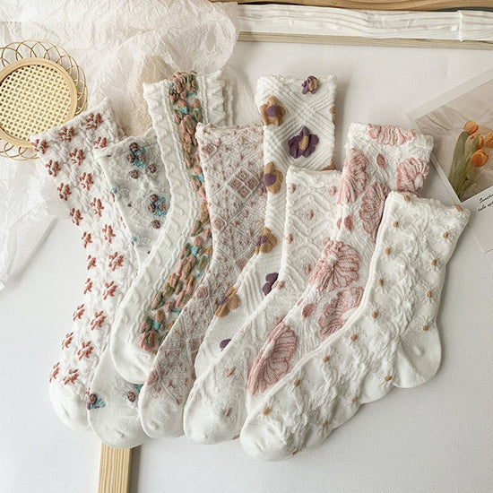 8 pairs of socks - retro women&