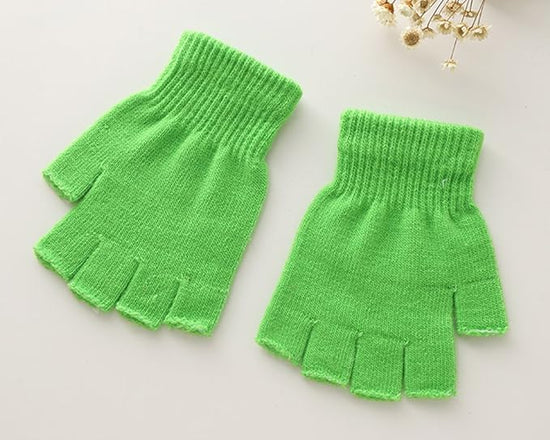 Green gloves - plain gloves - open gloves - boys&