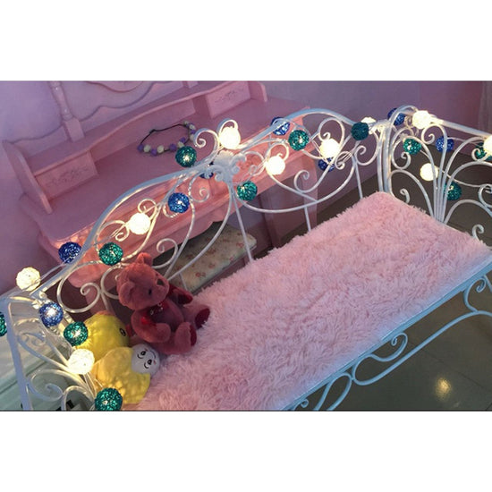 1 Set of Blue n White 5cm Rattan Cane 50 Ball Battery Powered LONG 5m String Lights Christmas Gift Home Wedding Party Bedroom Decoration Table Centrepiece