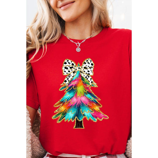 Red Bow Decor Christmas Tree Graphic Holiday T Shirt - M