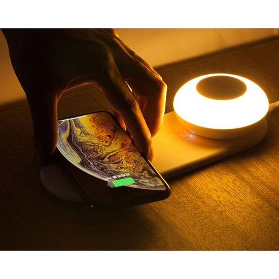 Multifunctional Wireless Charging Desk Lamp