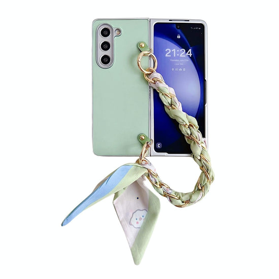 For Samsung Galaxy Z Fold4 5G Leather Phone Case With Metallic Paint And Scarf Bracelet - Green