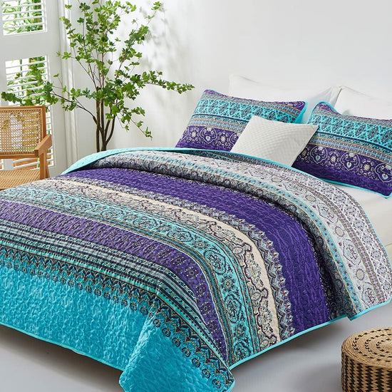 Tranquil Quilted coverlet and pillowcovers set: Perfect for Relaxation-Queen