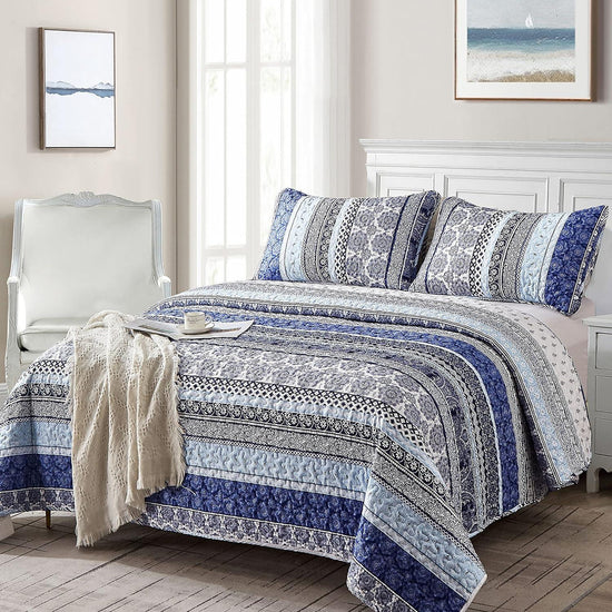 Sophisticated Quilted Coverlet and Pillowcases Set: A Timeless Addition-Queen