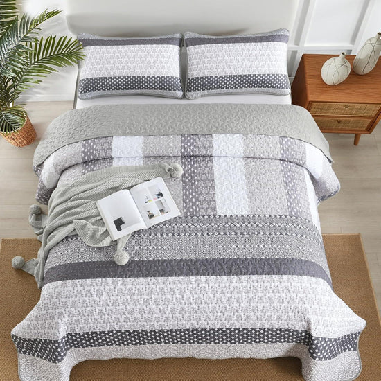 Bespoke Quilted Bedspread and Pillowcases Set: Tailored Luxury for Your Home-Queen