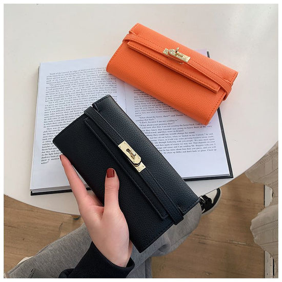 Random Color Surprise Lucky Bag: Random Style Women&