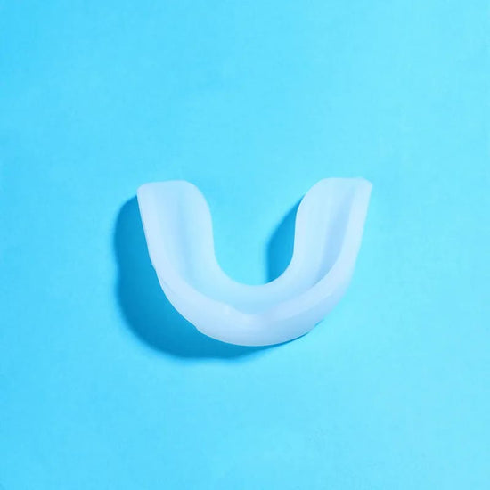 4-Pack White Food Grade Silicone Sports Mouthguard(6x5x1.7CM) With Vented PP Case- Instant Fit Mouth Guardfor High Shock Protection