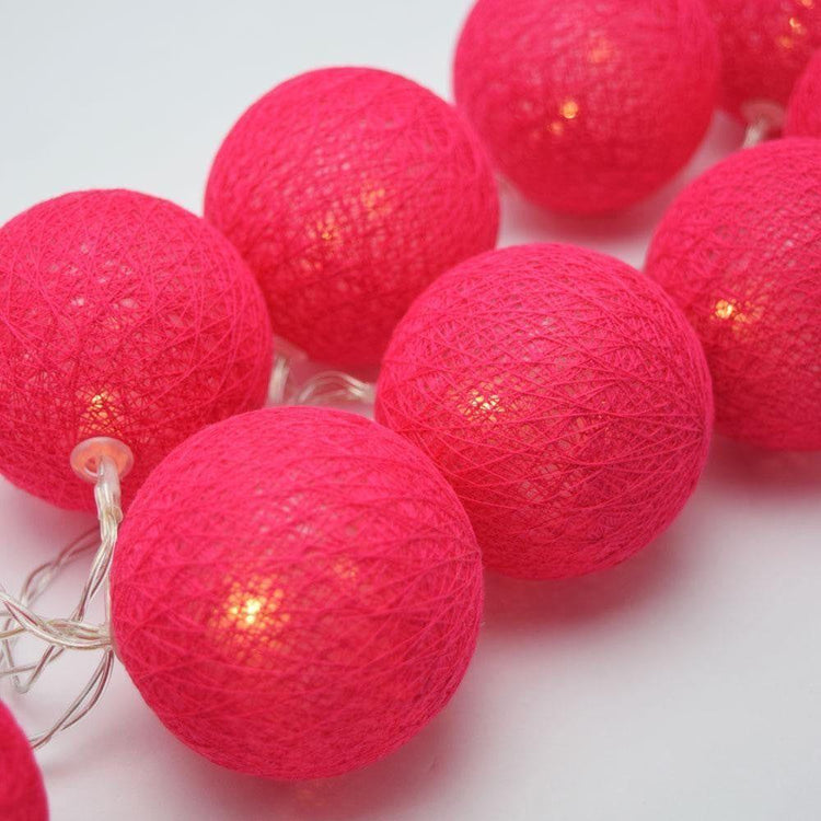 1 Set of 20 LED Red 5cm Cotton Ball Battery Powered String Lights Christmas Gift Home Wedding Party Bedroom Decoration Outdoor Indoor Table Centrepiece - Magdasmall