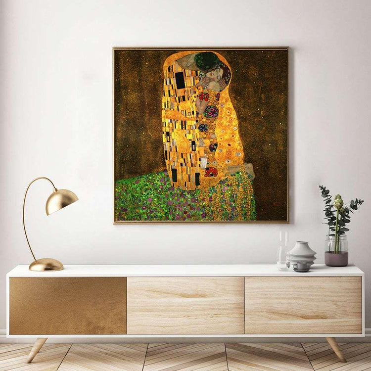 70cmx70cm Kissing by Gustav Klimt Gold Frame Canvas Wall Art - Magdasmall