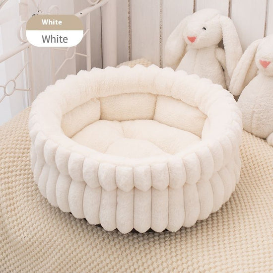 plush cat bed, cat comfort bed, anti-static cat bed, high quality cat bed, cat resting place, pet bed Australia, soft cat bed-White.