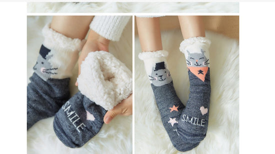 House Socks (1 pair) - Floor Socks - Slipper Socks - Women&