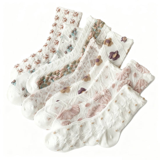 8 pairs of socks - retro women&