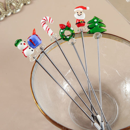 Creative Christmas Fruit Forks, Stainless Steel - Hand-Glazed Cartoon Fruit Picks with Double Prongs - Santa Claus - Christmas Tree - Fruit Fork Set (Set of 6)