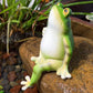 Creative Umbrella Frog Resin Figurine - Outdoor Patio Garden Balcony Decor, Aquarium Micro Landscape Craft