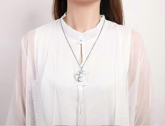 Tree of Life Wire Wrapped Crescent Moon Pendant Necklace Reiki Healing Crystal Stone Necklaces Natural Gemstone Quartz Jewelry for Women