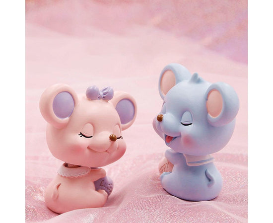 Resin Cartoon Nodding Mouse Car Dashboard Bedside Ornament 2020 New Year Gift-Blue