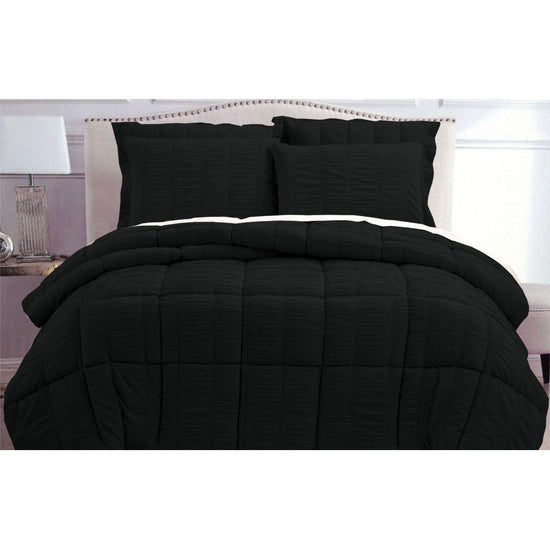 Hotel Living Seersucker Comforter Set Queen Black