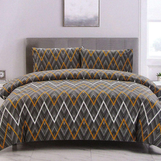 Artex Hayden Orange Quilt Cover Set Geometric Pattern Reversible Printed Microfiber Polyester Single