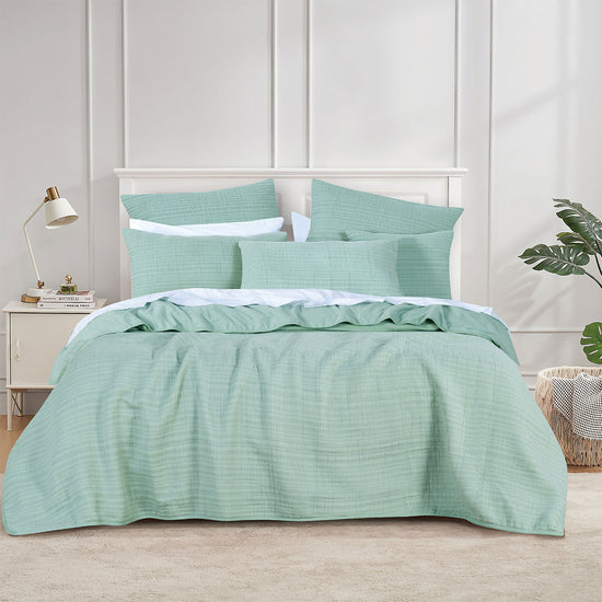 Bianca Cressida Sage Cotton Polyester Coverlet Set Queen/King