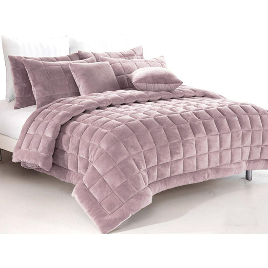 Alastairs Augusta Faux Mink Quilt / Comforter Set Blush King