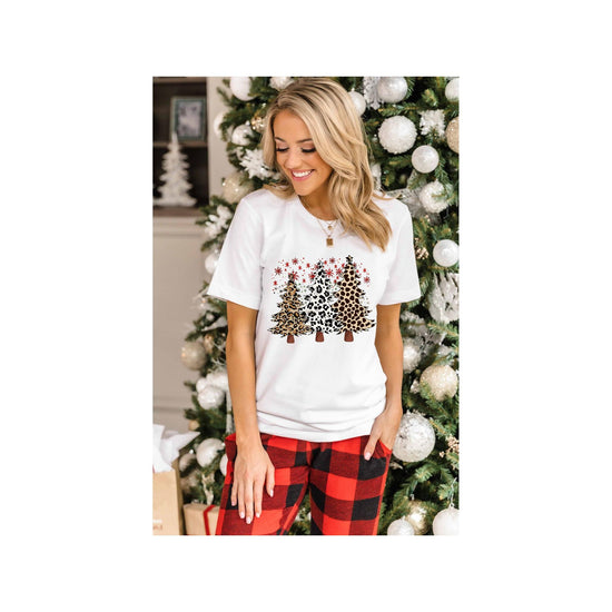 White Leopard Christmas Tree Graphic Crewneck Tee - XL