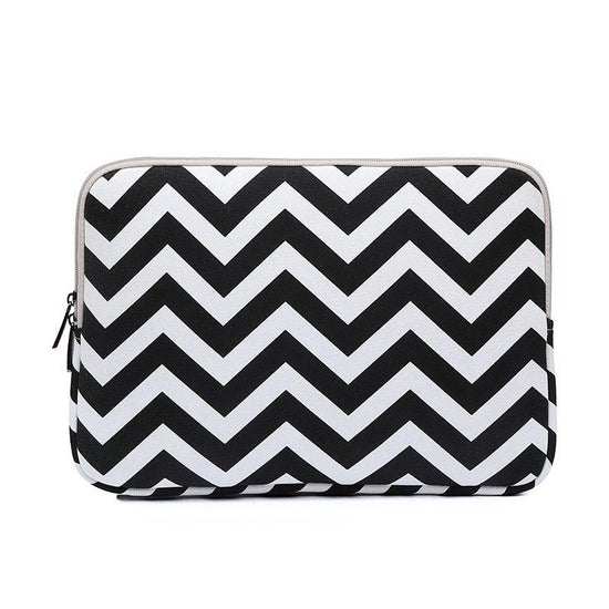 14 Wavy Pattern Notebook Liner Bag - Wavy Design - Black