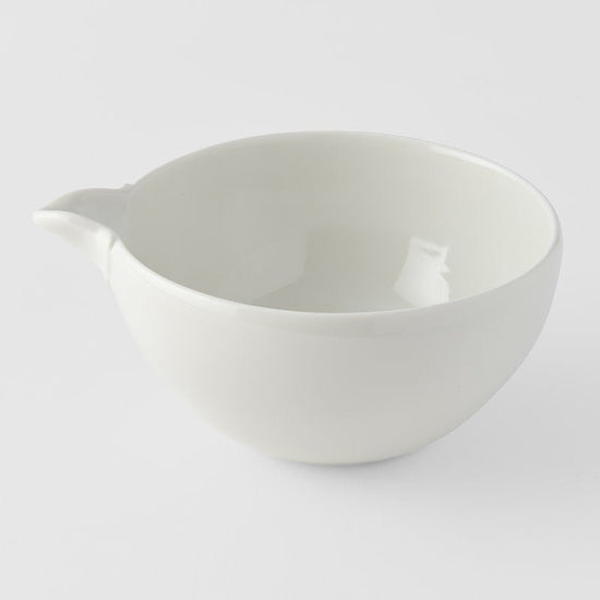 Pourer 12.5cm Ivory White Glaze