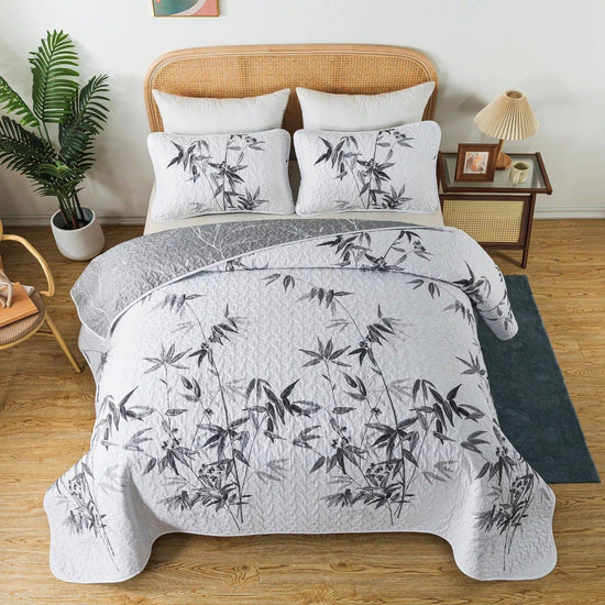 Finely Quilted Bedspread and Pillowcases Set: A Blend of Art and Comfort-Queen