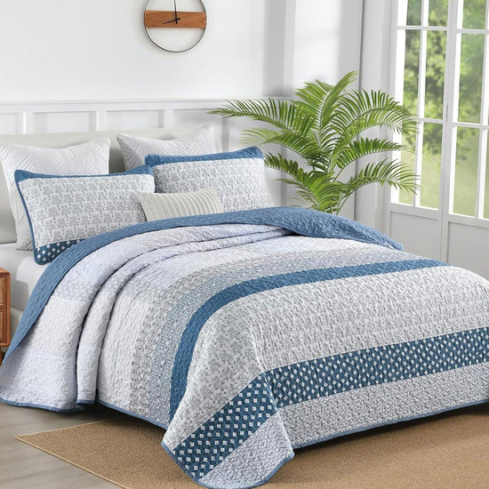 Dazzling Quilted bedspread and pillowcovers set: Add Sparkle to Your Space-Queen
