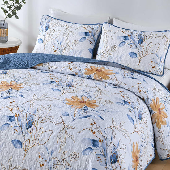 Quietude Quilted coverlet and pillowcovers set: Perfect for Relaxation-Queen