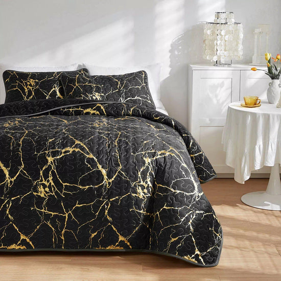 Exquisite Quilted bedspread and pillowcovers set: Experience Pure Comfort-Queen