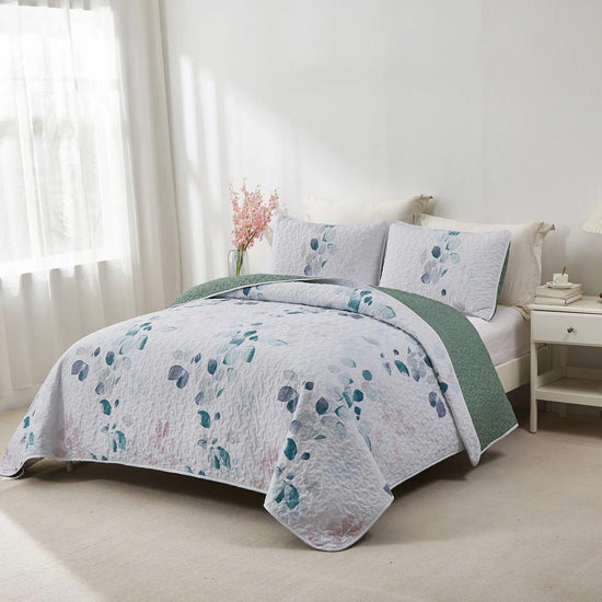 Refreshing Quilted bedspread and pillowcovers set: Cool and Inviting-Queen