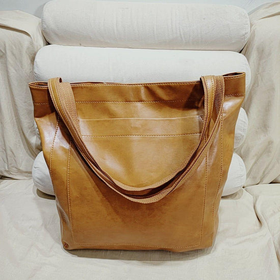 Vintage Genuine Leather Bag - Stylish and Spacious Everyday Shoulder Bag  (Yellow)