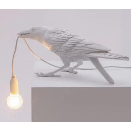 White Bird Sitting Shape Nordic Resin Bird Wall Lamp - Creative Animal Bedside Decorative USB Night Light, Stylish Bird Perched Lamp for Bedroom and Living Room