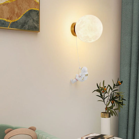 Astronaut Moon Wall Lamp with Warm Light,Diameter 25cm