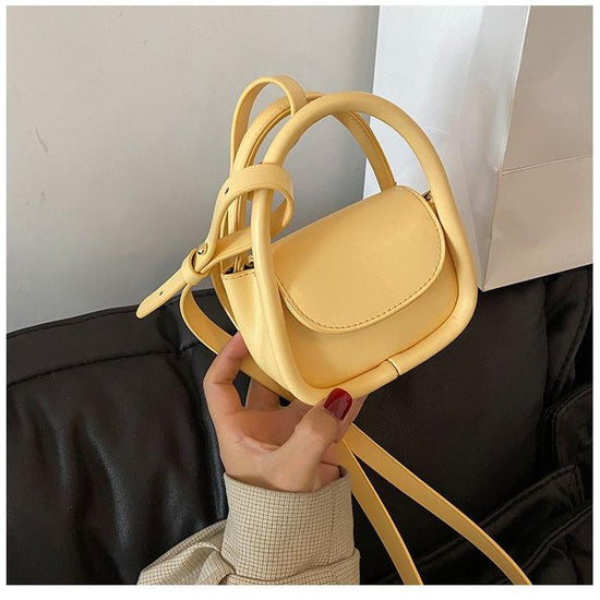 Yellow Compact Crossbody Leather Handbag - Chic and Stylish for Everyday Use
