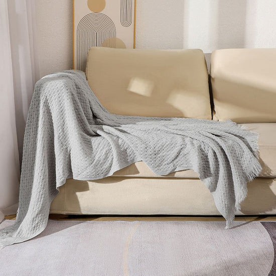 130*230CM Grey Nordic Solid Color Knitted Sofa Throw Blanket with Tassels - Waffle Weave Polyester Decorative Blanket