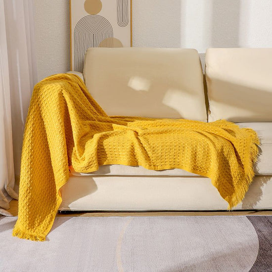 130*230CM Bright Yellow Nordic Solid Color Knitted Sofa Throw Blanket with Tassels - Waffle Weave Polyester Decorative Blanket