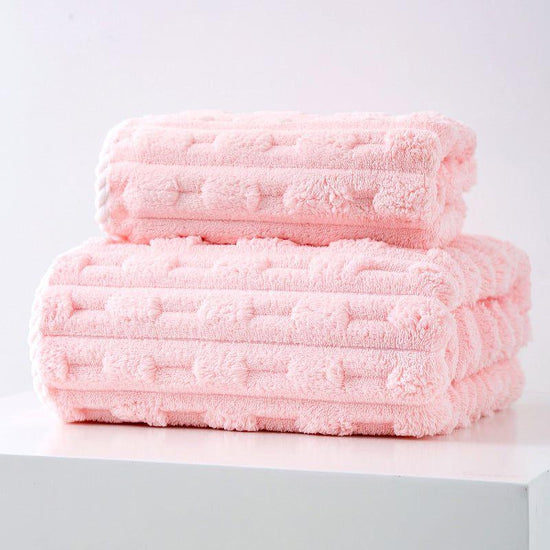 Pink Thickened Coral Fleece Towel Set, Large Bath Towel & Face Towel Combo, Soft & Absorbent Towels for Home Use