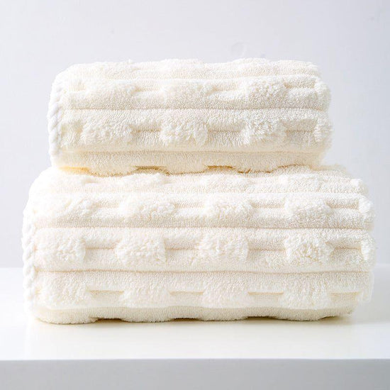 Off White Thickened Coral Fleece Towel Set, Large Bath Towel & Face Towel Combo, Soft & Absorbent Towels for Home Use