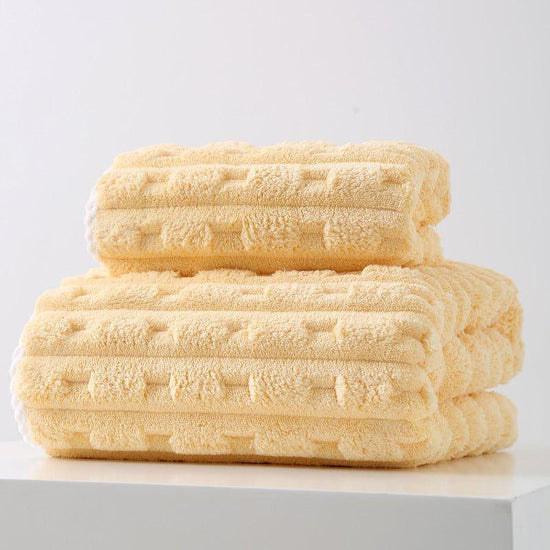 Yellow Thickened Coral Fleece Towel Set, Large Bath Towel & Face Towel Combo, Soft & Absorbent Towels for Home Use