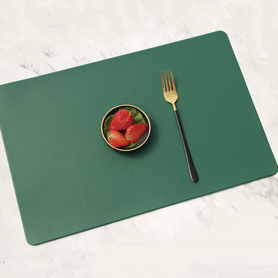 5 PCS Green Nordic Style Leather Placemat - Anti-Slip, Heat-Resistant Table Mat 30cm x 45cm