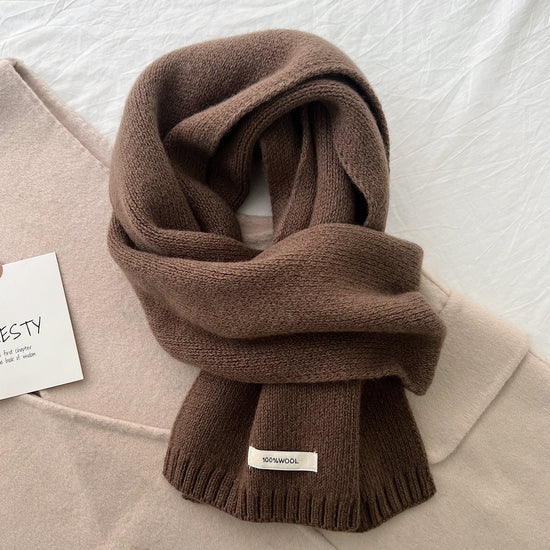 D2A60019-8 Luxurious 100% Wool Scarf for Women and Men - Soft, Warm, and Stylish