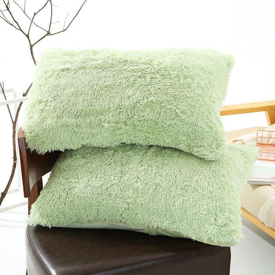 Green Faux Fur Pillowcase Set - Crystal Velvet Plush Throw Pillow Covers, Bedding Accent (50x70cm, Pair)