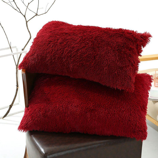 Claret Faux Fur Pillowcase Set - Crystal Velvet Plush Throw Pillow Covers, Bedding Accent (50x70cm, Pair)