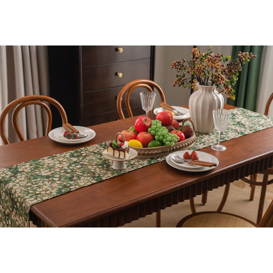 Floral Table Runner with Tassels - Jacquard Green Farmhouse Style (33x220cm)
