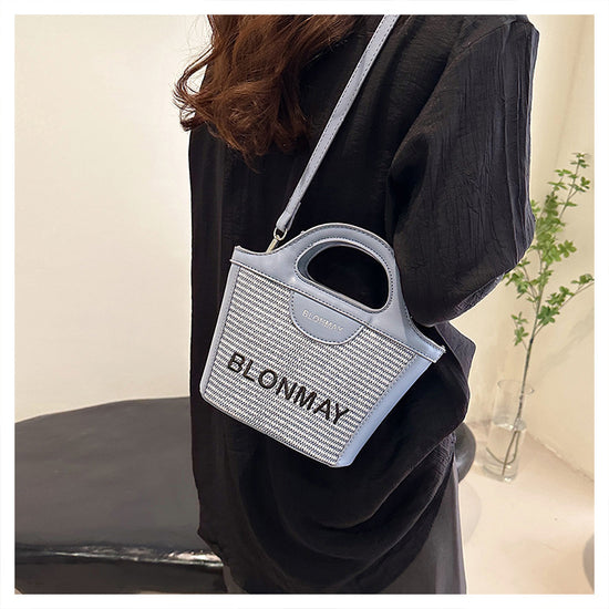 Small and lightweight blue BLONMAY bucket bag, perfect for everyday use