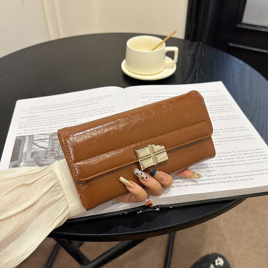 Brown Elegant Women&