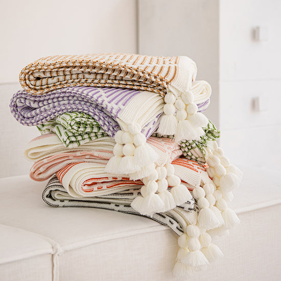 Orange and Beige Diamond Pattern Soft Cozy Knit Throw Blanket with Tassels - Geometric Pattern Lightweight Acrylic Blanket for Sofa Couch Bed, 130x150cm